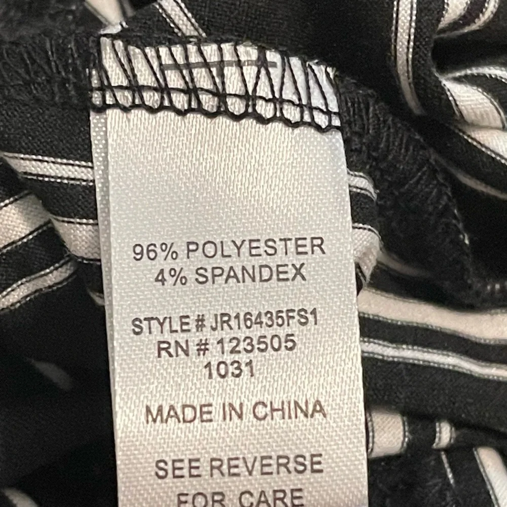 NWT S/M Jumpsuit w/Pockets - Picture 11 of 13